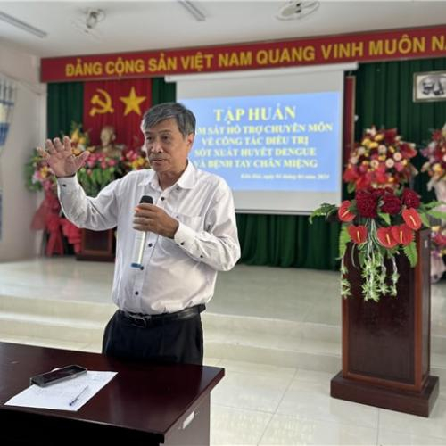 Sở Y Tế Tỉnh Kiên Giang Tổ Chức Giám Sát Hỗ Trợ Chuyên Môn Về Công Tác Điều Trị Bệnh Sốt Xuất Huyết Dengue (SXHD) Và Tay Chân Miệng (TCM) Tại Trung Tâm Y Tế Huyện Kiên Hải
